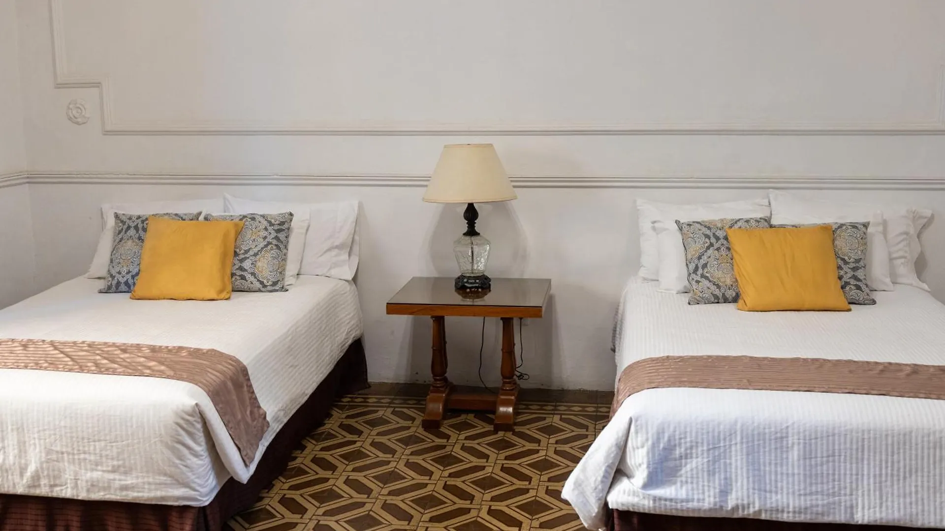 Casa Araiza Hotel Guadalajara Guest house