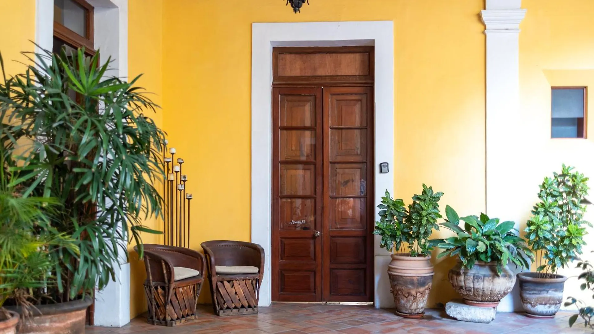 Πανσιόν Casa Araiza Ξενοδοχείο Γκουανταλαχάρα